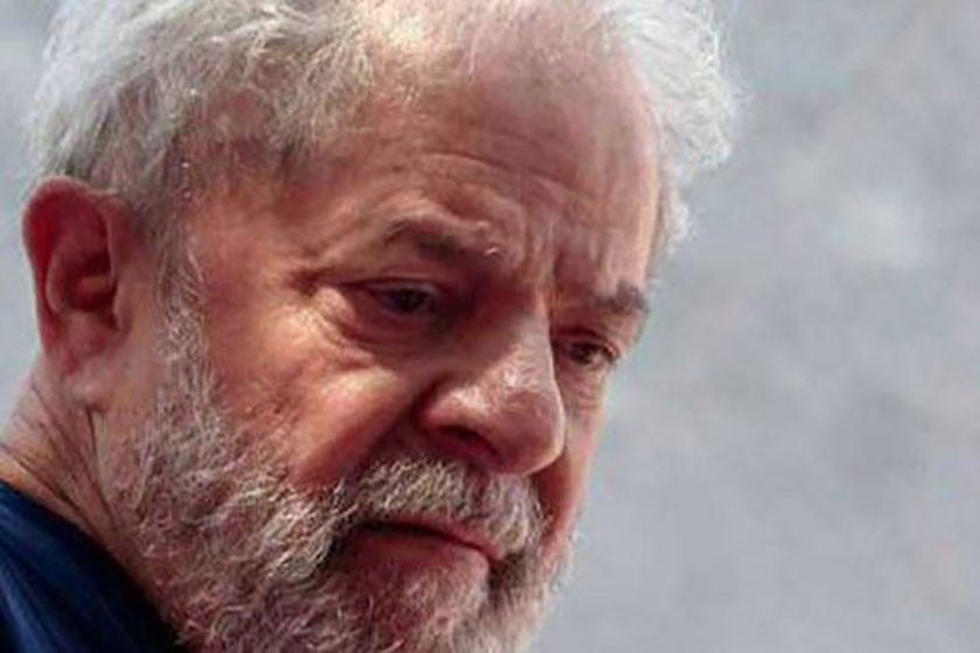 Lula desiste de salir de prisión para ver a familia por muerte de su hermano