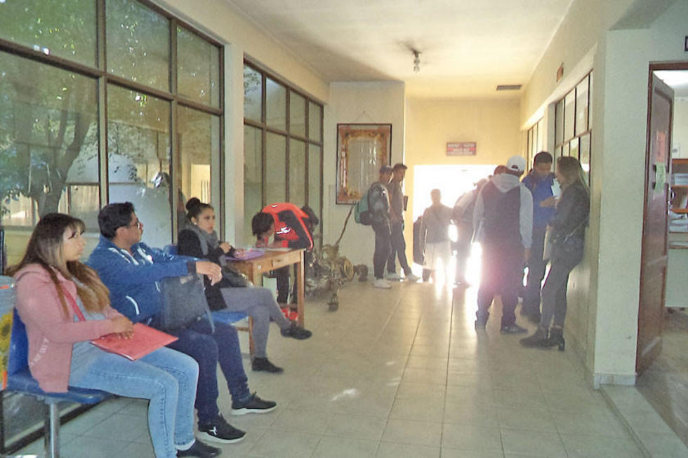 La Esfmea regulariza actividades con más de 600 estudiantes en aulas