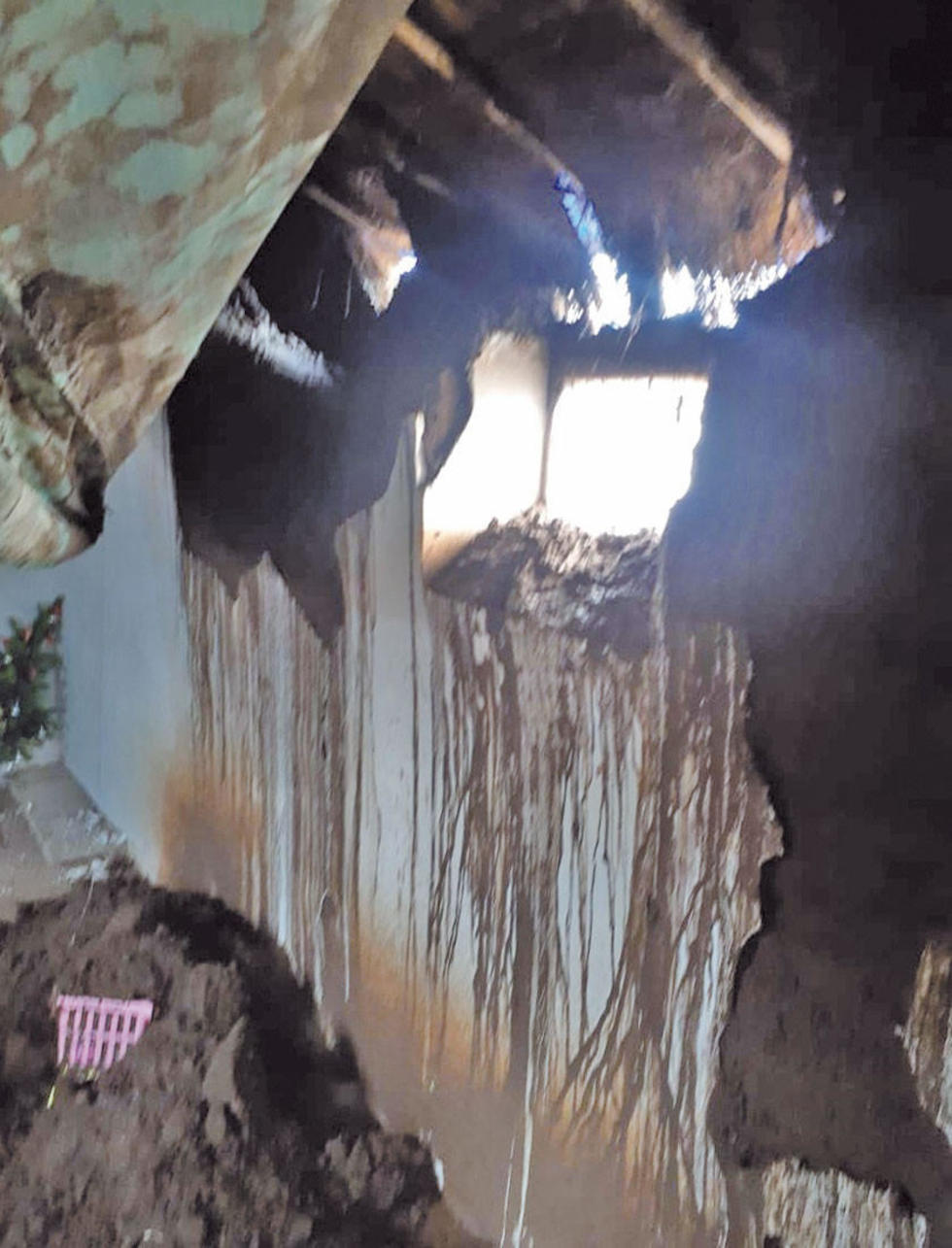 Las lluvias afectaron a cinco casas en poblaciones rurales