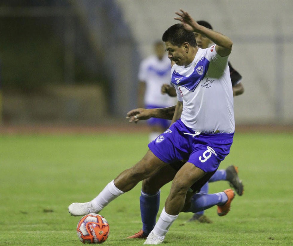San José busca tomar la delantera en la tabla