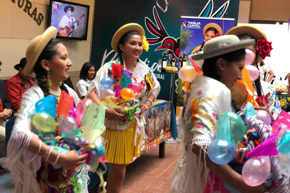 Realizan el lanzamiento del Churo Carnaval Chapaco