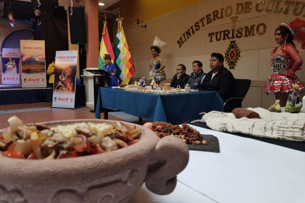 Lanzan la feria Turística “Oruro es Mucho Más”