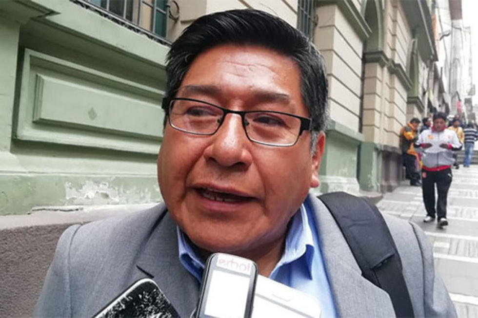 Afirman que la derecha es enemiga de los choferes