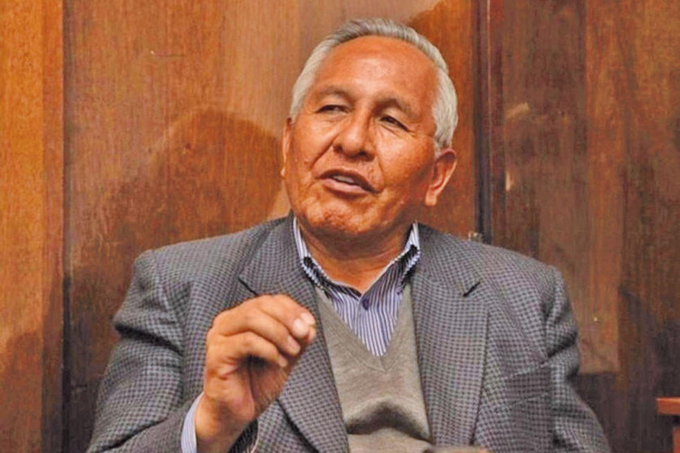 Cárdenas afirma que el SUS es la consumación de un acto demagógico