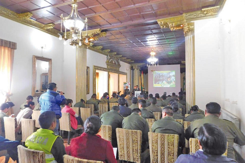 Comandante de la Policía destaca infraestructuras