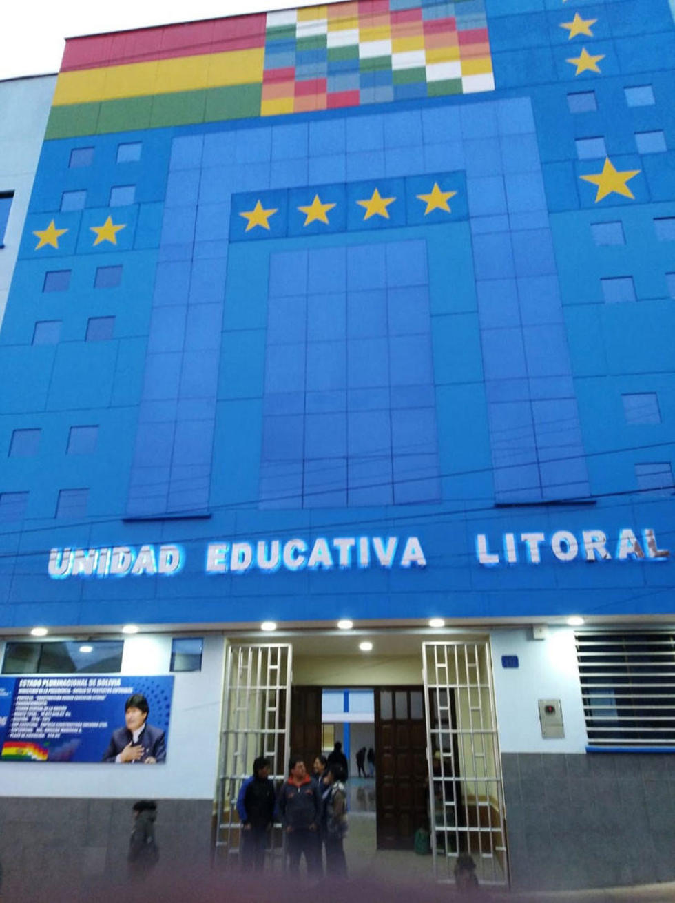 Evo entrega moderna unidad educativa hoy