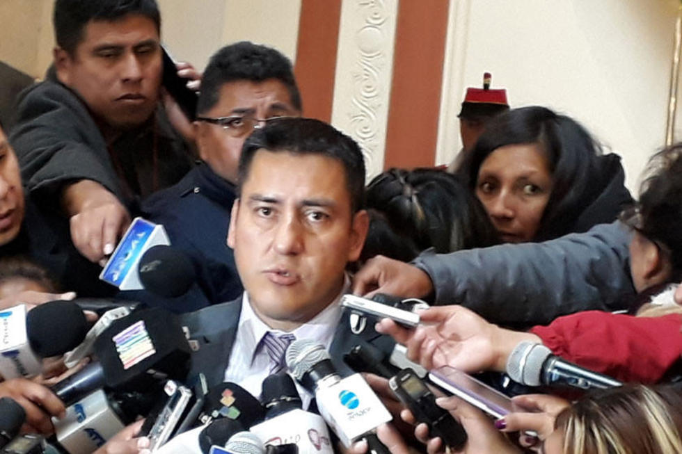 Gobierno entrega armas de alta precisión a las fuerzas de élite