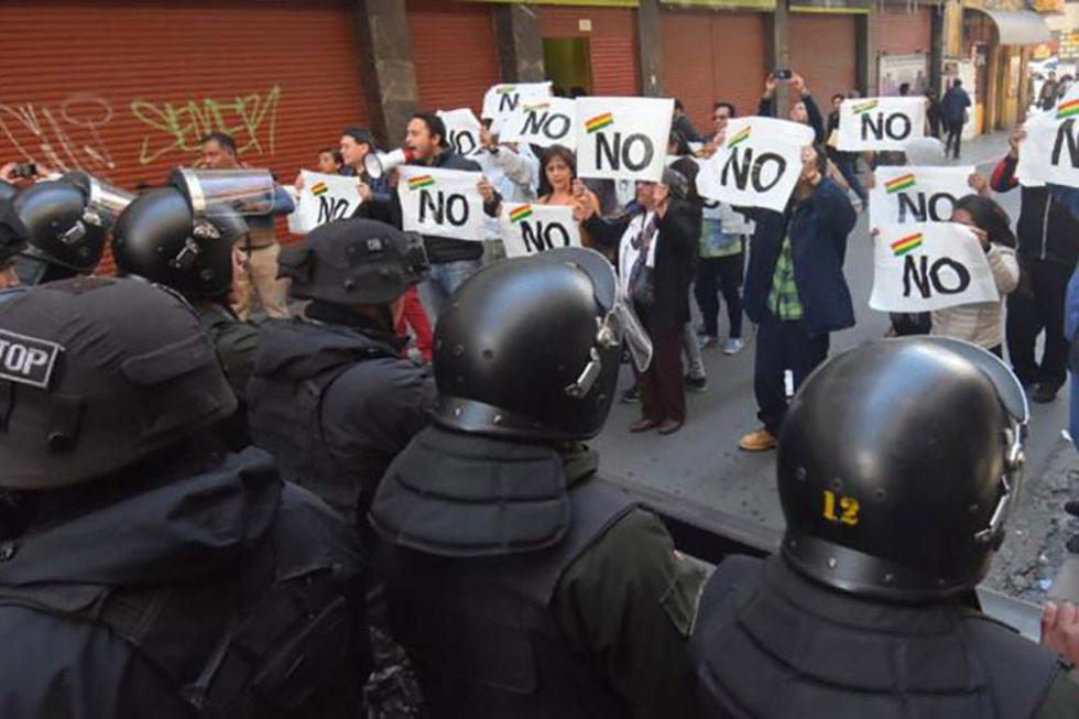 Políticos y activistas piden juicio a Evo y respeto al “No” del 21F