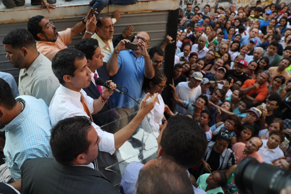 Supremo pide levantamiento de inmunidad del opositor Guaidó