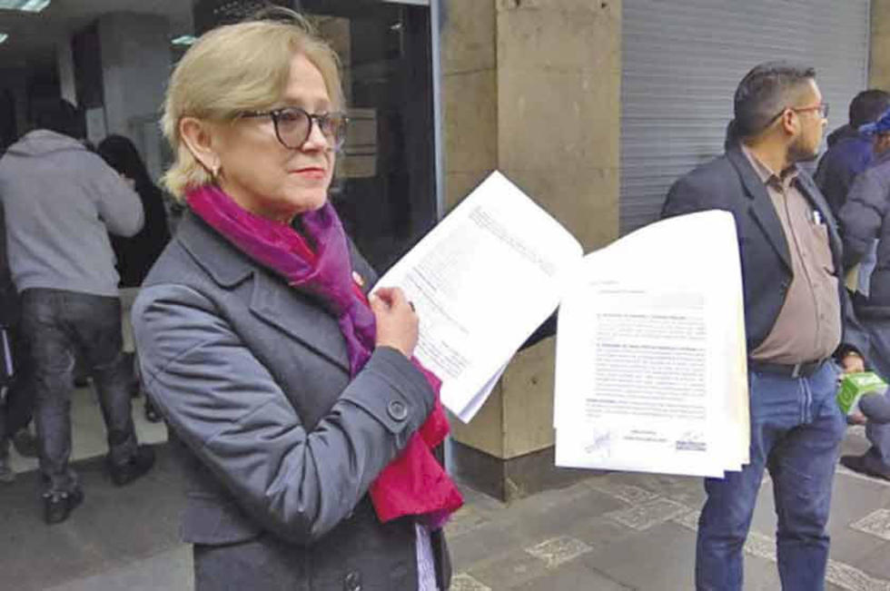 Diputada amplia denuncia contra responsable de la Uelcn por corrupción