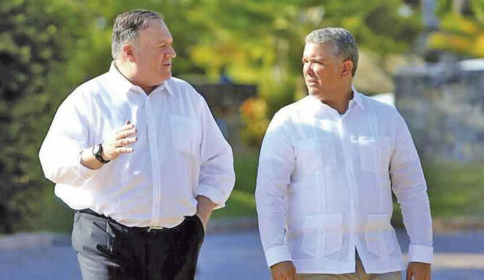 Duque y Pompeo hablan sobre la "importancia" de reducir el cultivo de coca