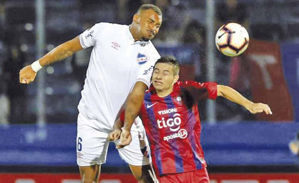 Cerro Porteño queda como único líder del Grupo E 