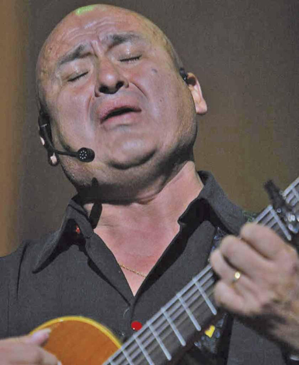 Cantores rinden homenaje al compositor Jaime Junaro