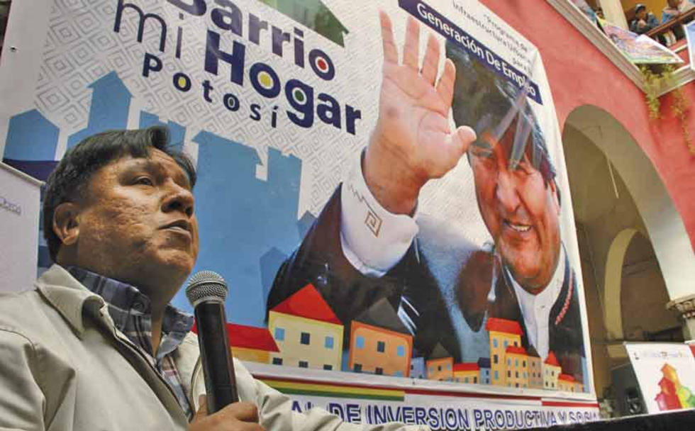 Alcalde afirma que Evo quiere a Potosí y por eso invierte