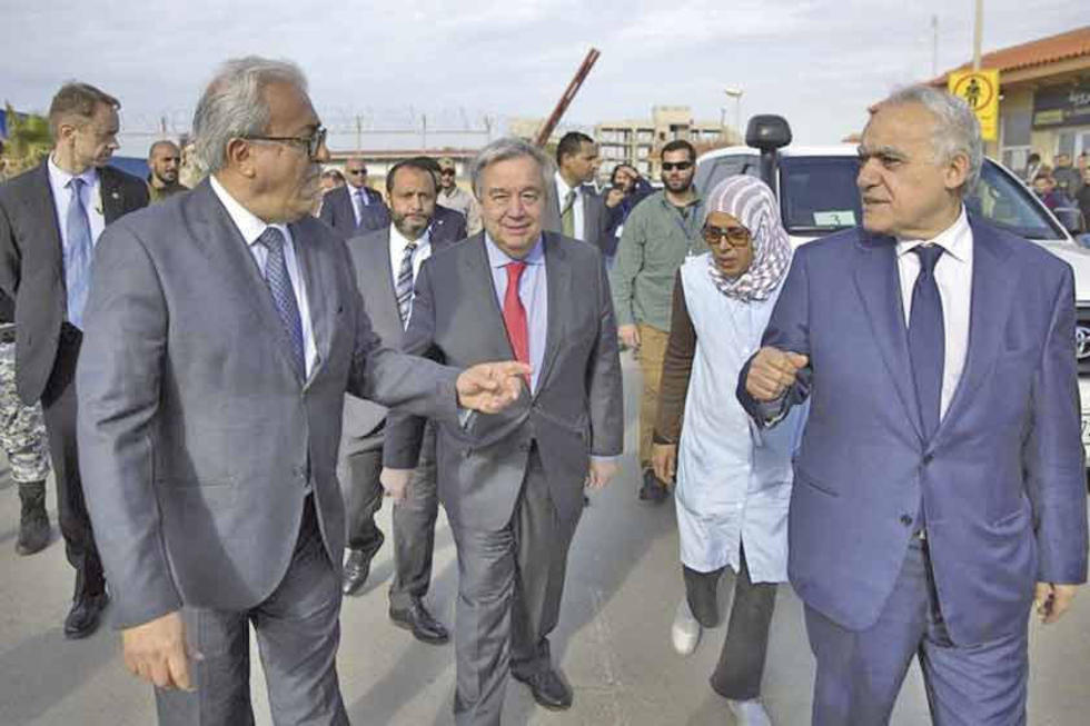 Estalla una dura batalla por el control de Trípoli en Libia