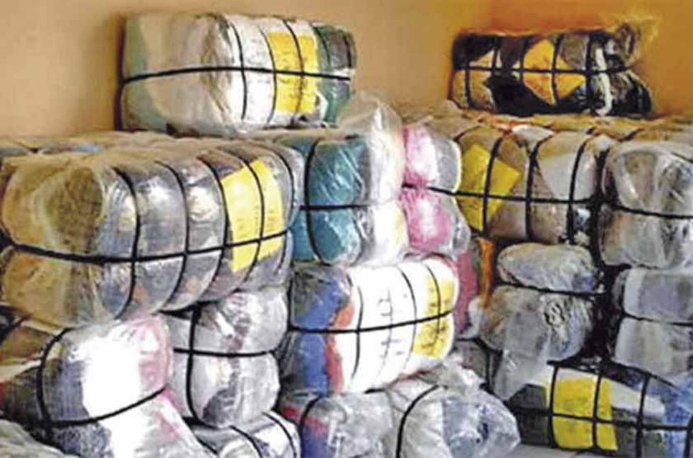 Aduana regional de Tarija destruye 46 toneladas de ropa usada
