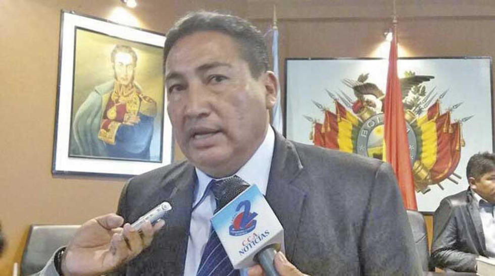 Suspenden a 3 maestros por violencia sexual 