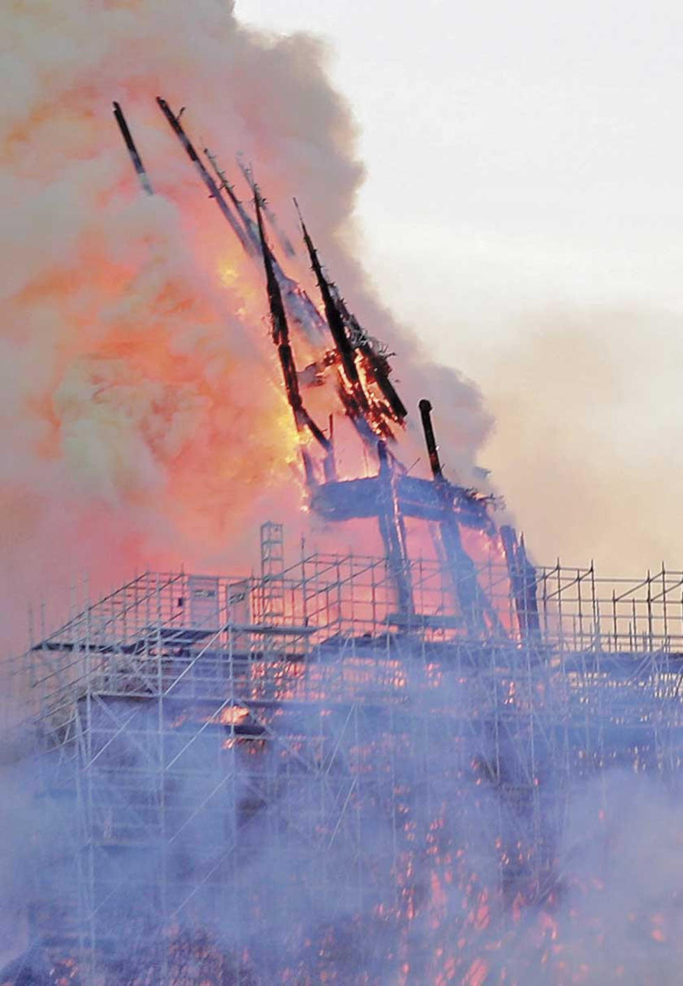 Notre Dame en París, obra de arte que inspiró a literatos y artistas