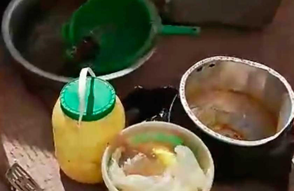 Sedes incauta menaje en mal estado y alimentos no aptos para el consumo