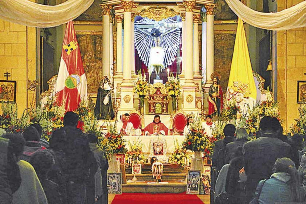 Ministerio de Trabajo dicta horario continuo para hoy y feriado para mañana