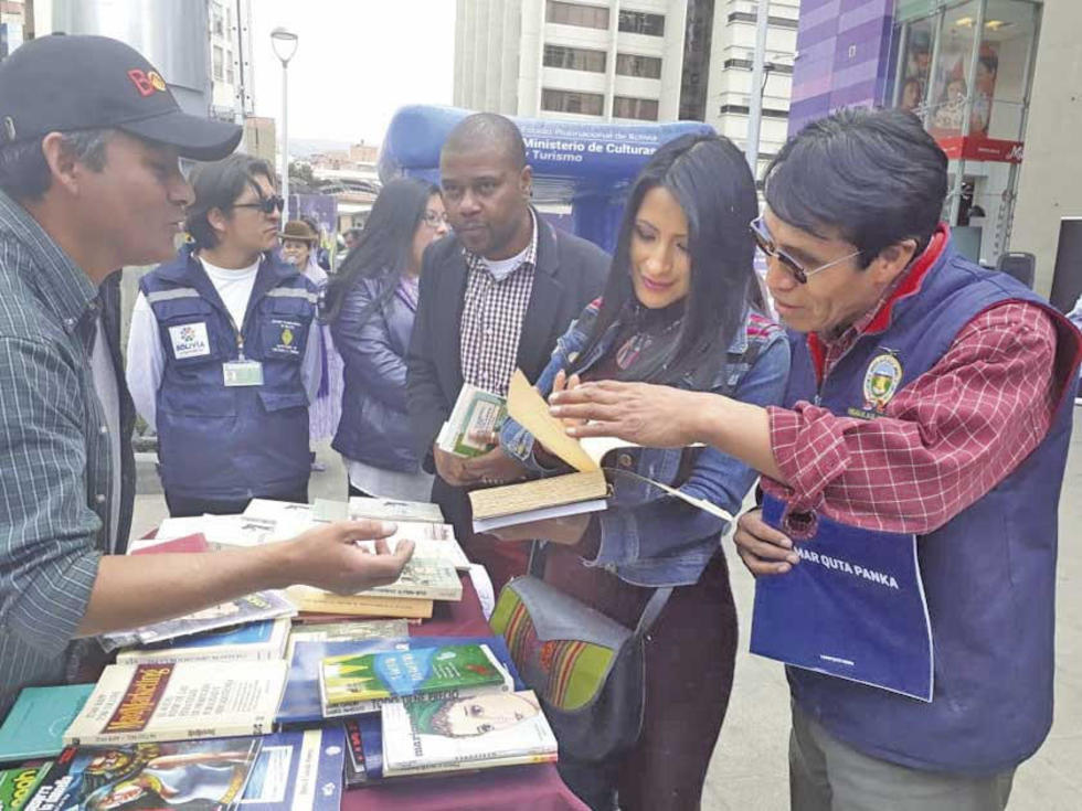 Inauguran Feria del Libro para fomentar la lectura