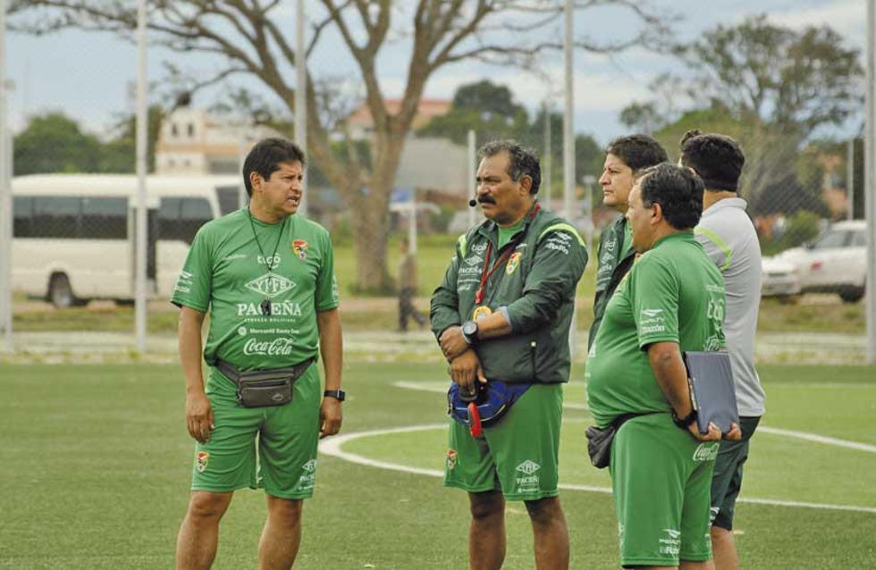 Villegas trata de impulsar una renovación