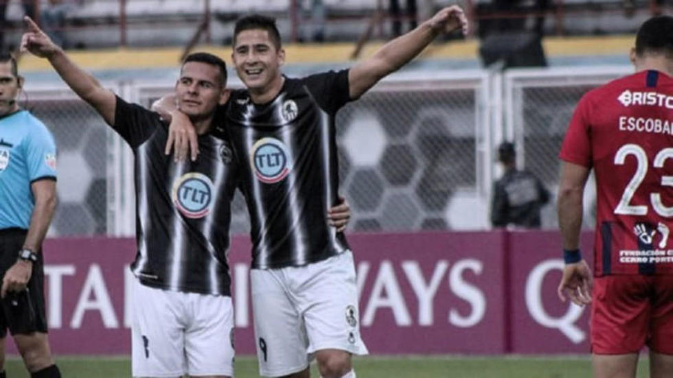 Zamora le quita el invicto a Cerro Porteño