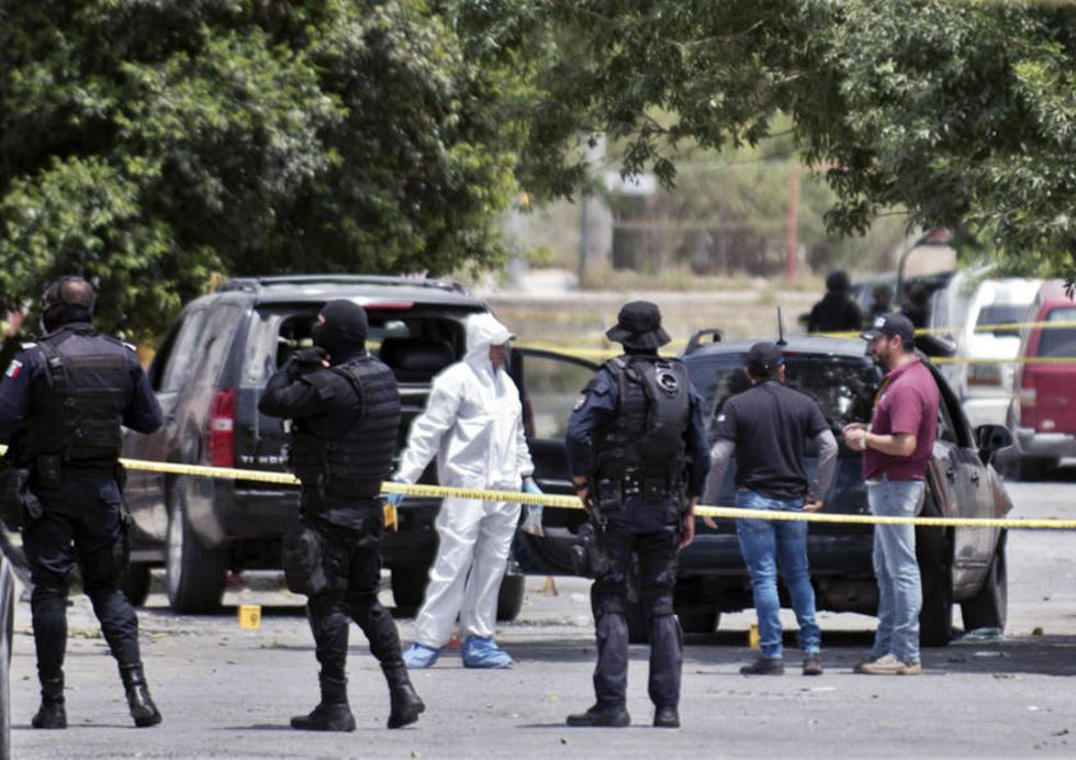 Mueren 9 presuntos delincuentes luego de enfrentarse con policías