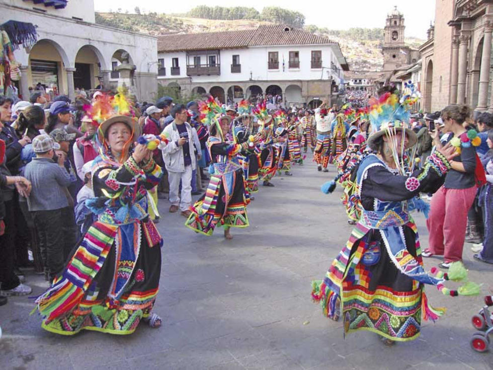 Bolivia destaca por la gran variedad de sus danzas