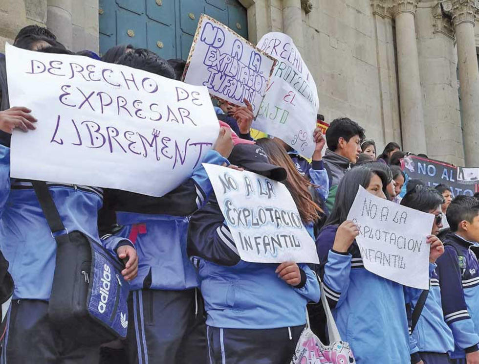 Niñas y niños trabajadores piden más sueldo