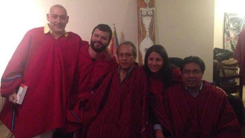 Creen que Neurona admitió sobreprecio en contratos 