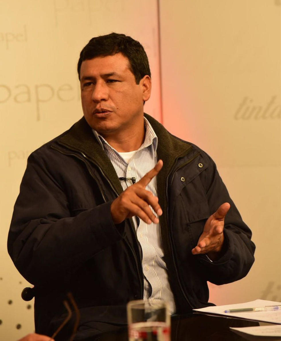 Óscar Cabrera regresa como viceministro de Defensa