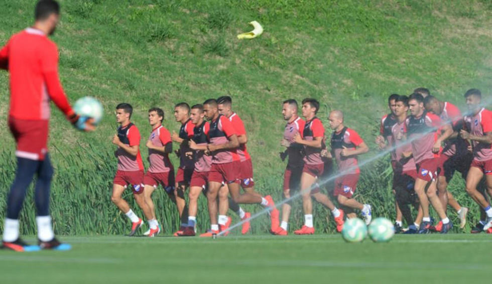 Nacional y Cerro se disputan el primer lugar del grupo E