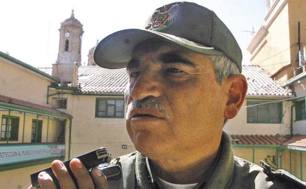 Una persona pierde la vida en un vuelco de campana