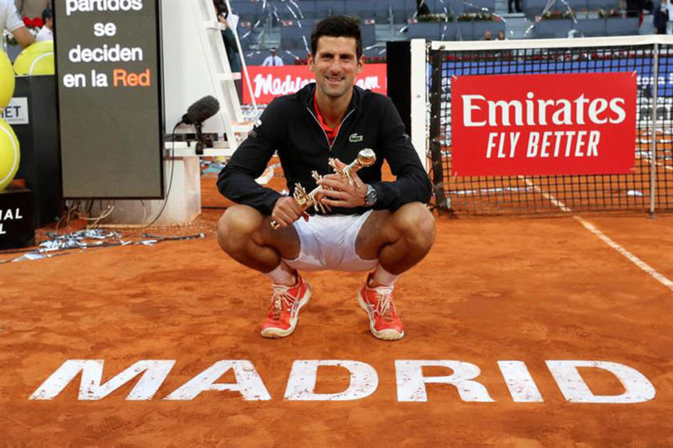 Djokovic suma su tercera corona en Madrid e iguala con Nadal en Masters 1.000