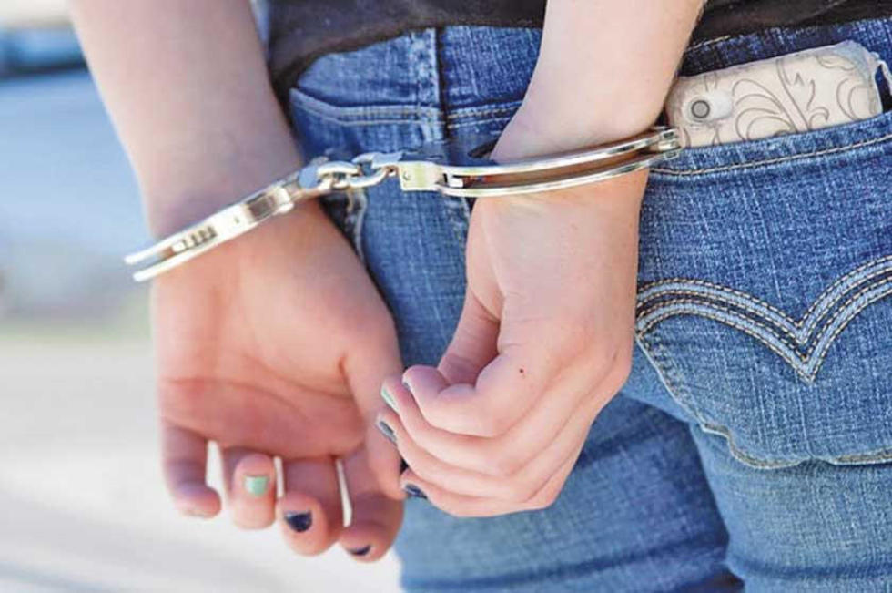 Cae adolescente extranjera por red de proxenetismo