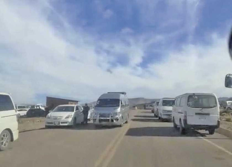 Descubren un área de compra y venta de autos indocumentados
