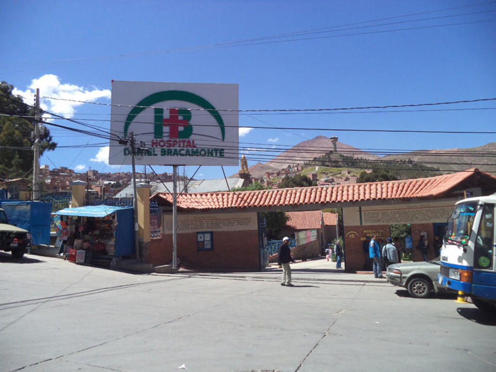 Prevén invertir Bs 10 millones en equipos para atender a la mujer