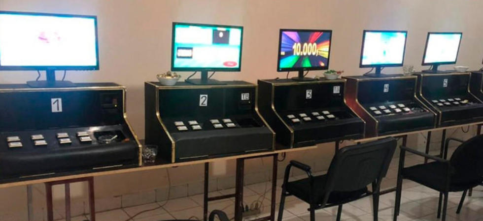 Intervienen dos casas de juego ilegales en Santa Cruz