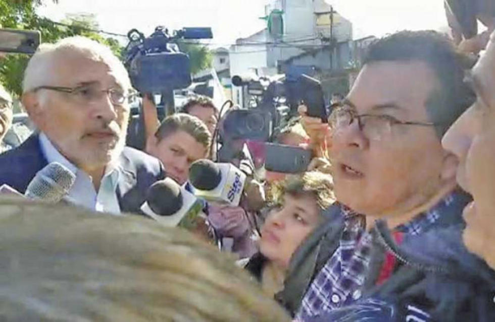 Activista que increpó a Mesa afirma que no se arrepiente