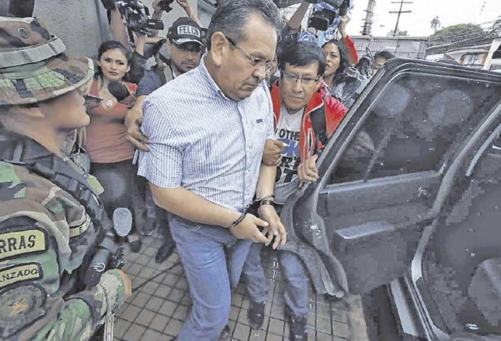Una evaluación médica decidirá si se puede trasladar al excoronel Medina