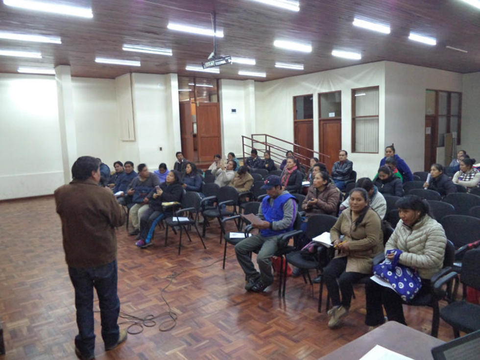 Llamarán a asamblea para elegir junta distrital de padres