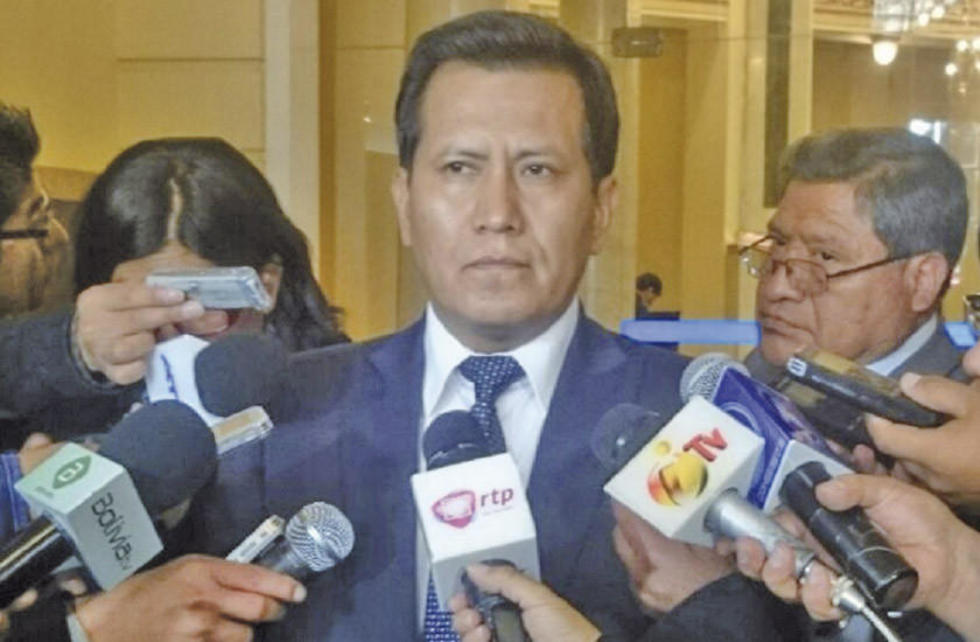Diputado del MAS plantea renuncia de funcionarios a sola imputación