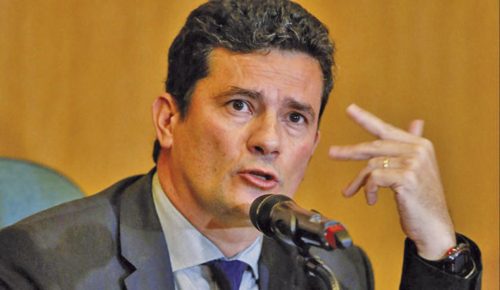 Policía investiga escándalo que vincula a ministro Moro en Brasil