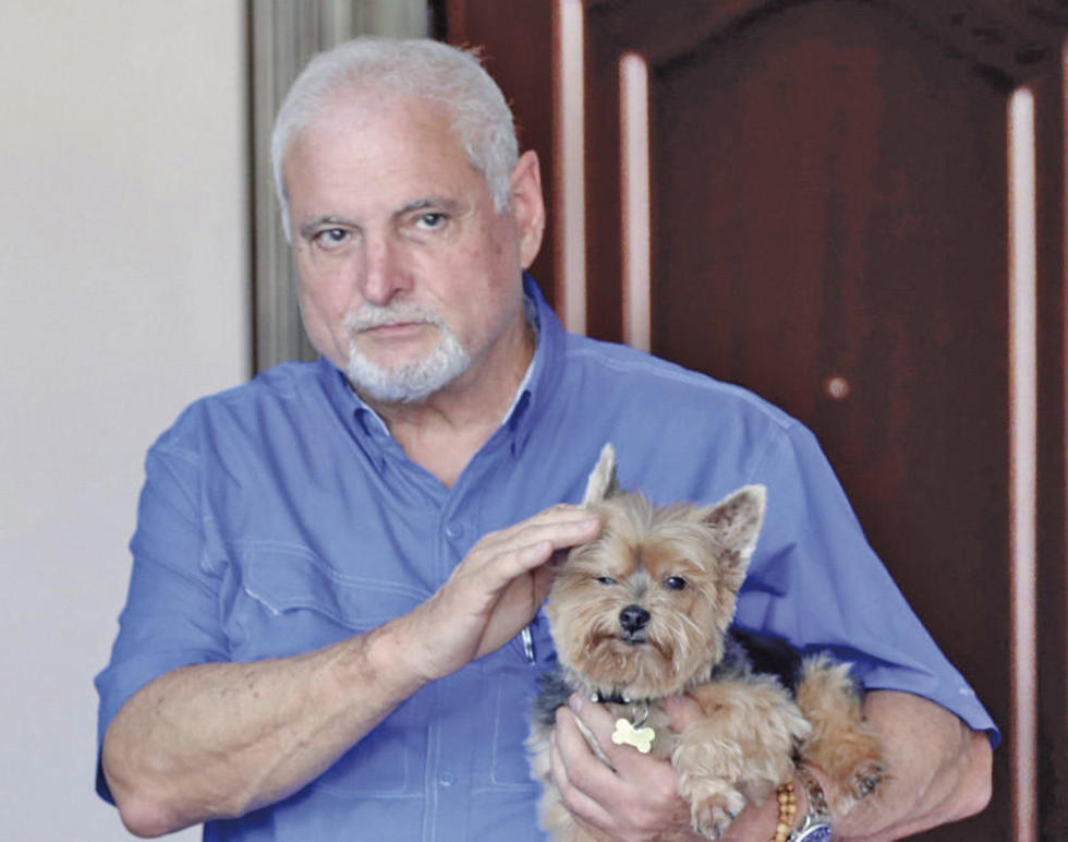 Dictan arresto domiciliario para Martinelli