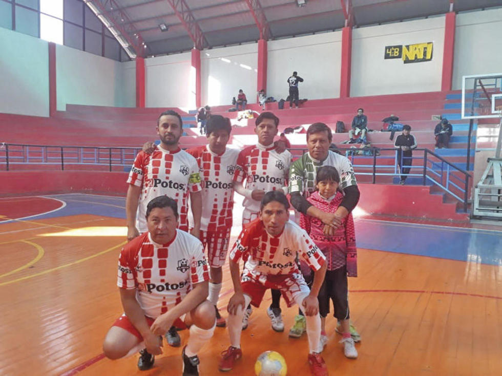 El Potosí goleó a Competencia y se adueñó de la cima del torneo del CPDP