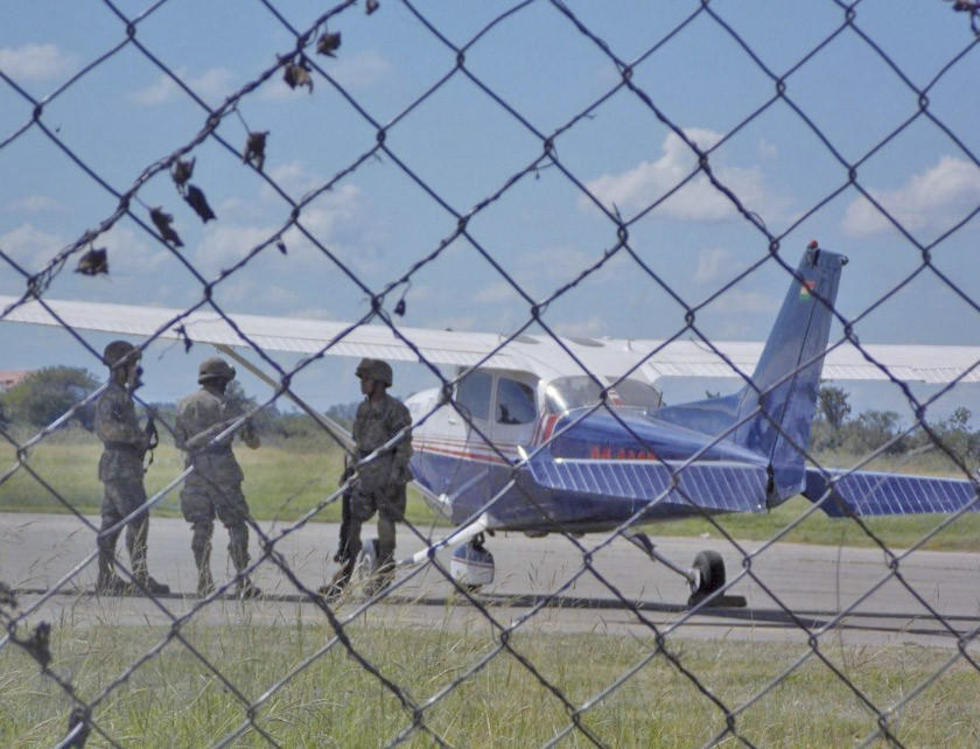 Hay 2 avionetas sospechosas de transportar droga en Beni