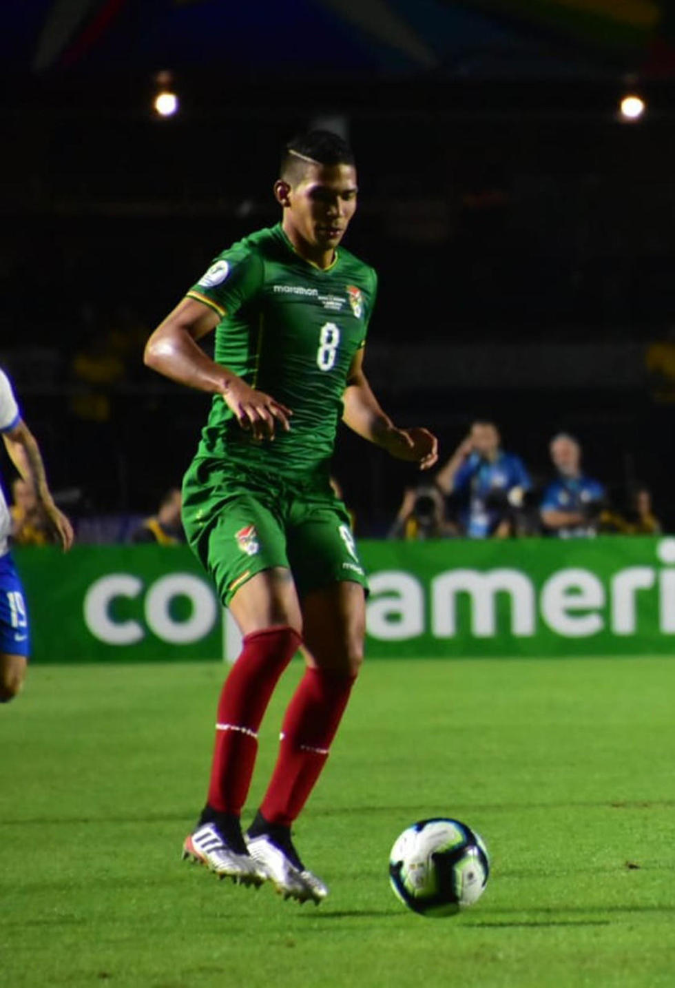 La selección nacional vestirá de verde total ante Perú