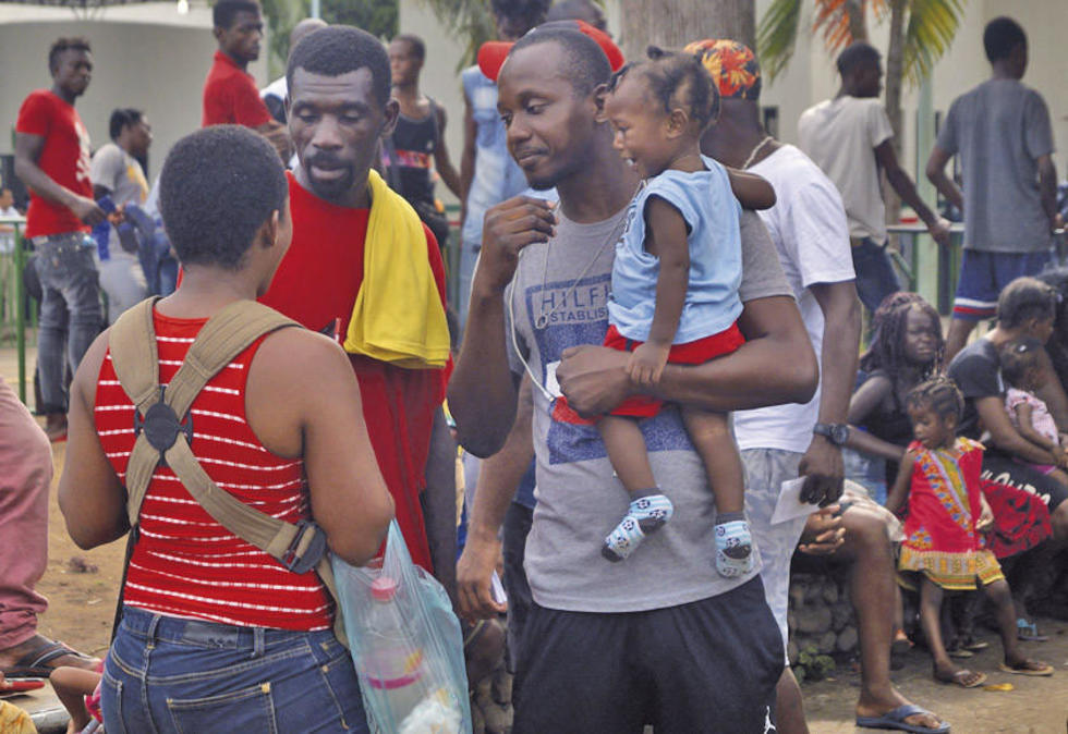 Hay 21.500 uniformados en controles migratorios en fronteras mexicanas 