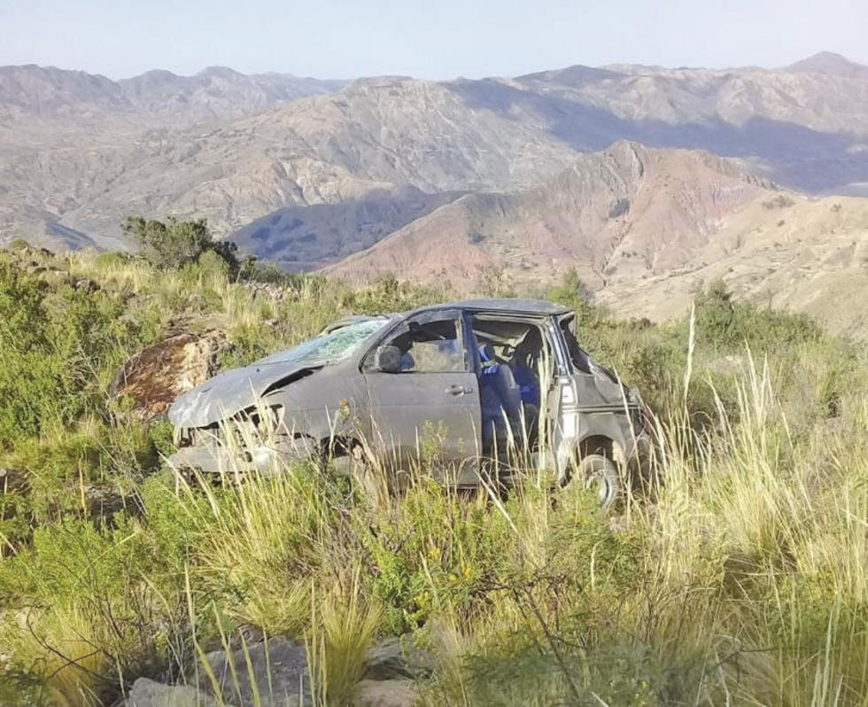 Un pasajero murió y los demás saltaron para salvar sus vidas